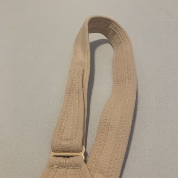 SheFit Ultimate Sports Bra Adjustable Straps Front Zip Sandstorm Nude - Medium - Picture 5 of 9